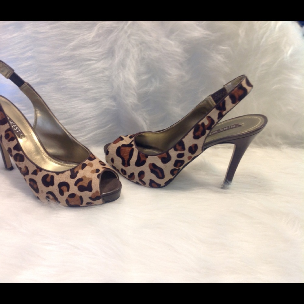 Cheetah print sling back heels